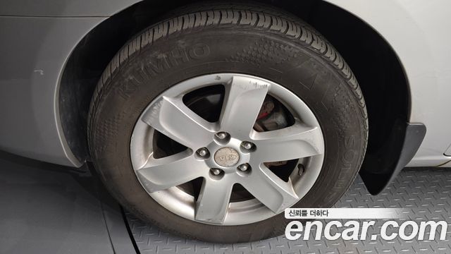 Kia Carens 2007 thumb 6