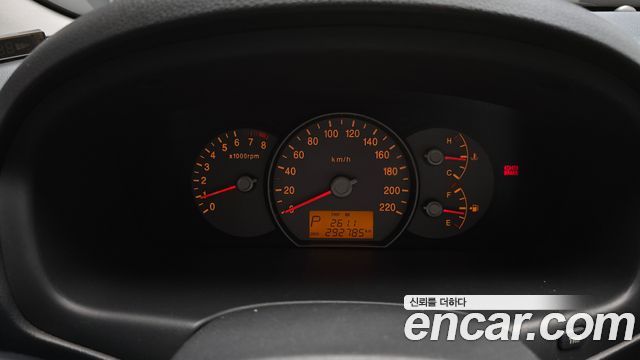 Kia Carens 2007 thumb 9