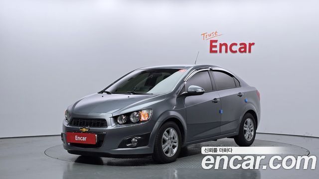 Chevrolet Aveo 2015 thumb 2