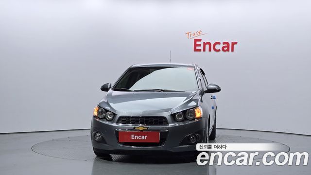 Chevrolet Aveo 2015 thumb 4