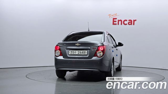 Chevrolet Aveo 2015 thumb 5