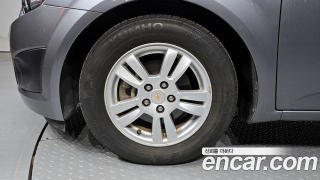 Chevrolet Aveo 2015 thumb 6