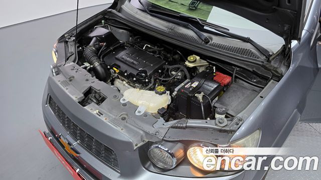 Chevrolet Aveo 2015 thumb 7