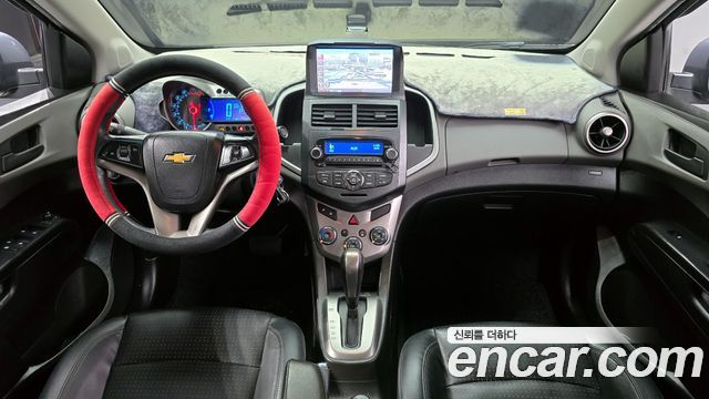 Chevrolet Aveo 2015 thumb 8