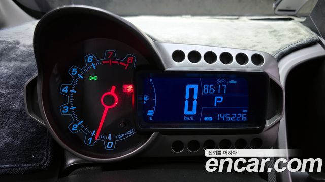 Chevrolet Aveo 2015 thumb 9