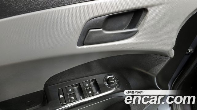 Chevrolet Aveo 2015 thumb 12