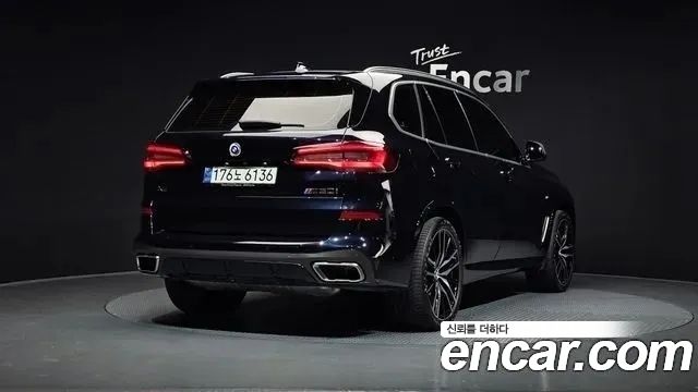 BMW X5 2020 thumb 3