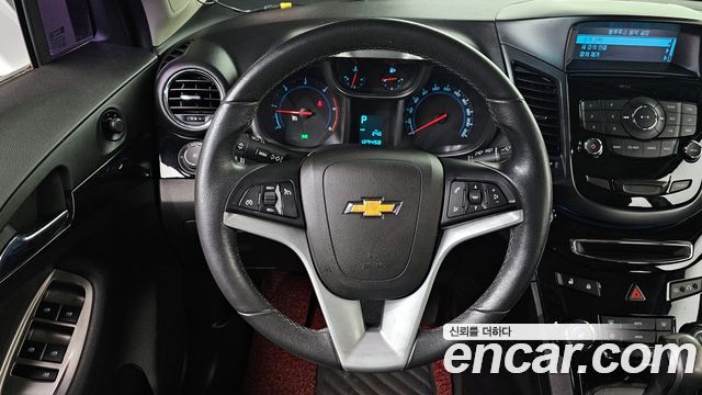 Chevrolet Orlando 2011 thumb 12