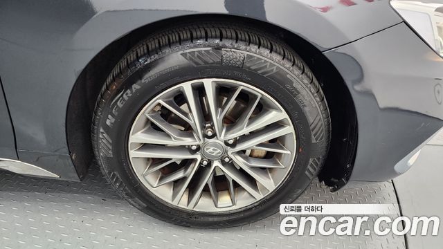 Hyundai Grandeur 2016 thumb 5