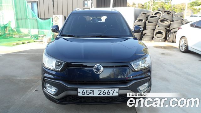 SsangYong Tivoli 2017 thumb 4