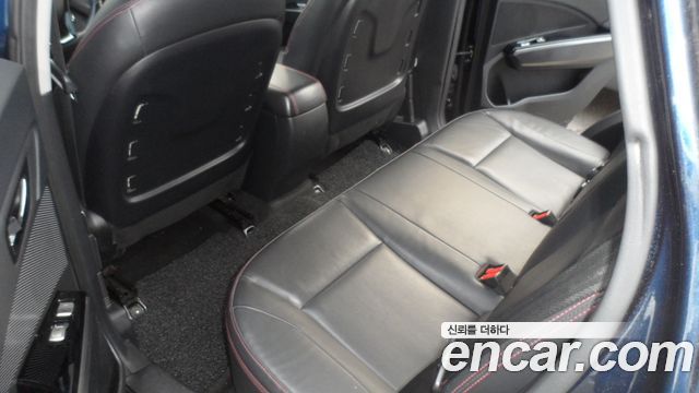 SsangYong Tivoli 2017 thumb 8