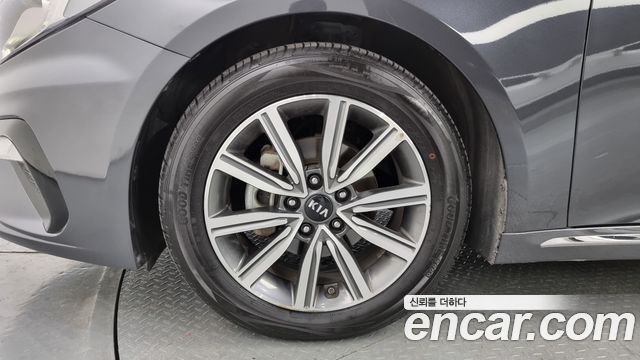 Kia K5 2018 thumb 6