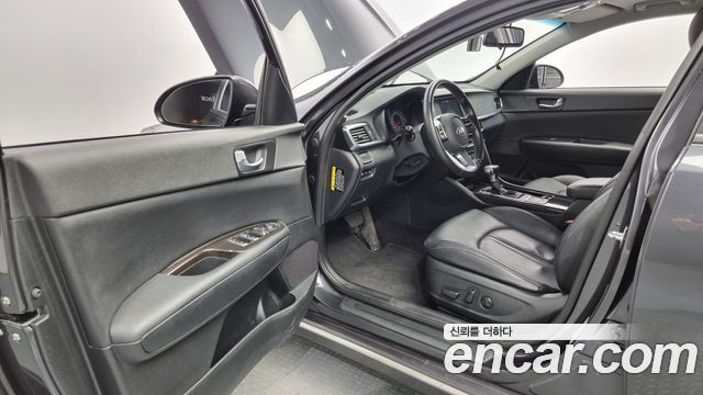 Kia K5 2018 thumb 12