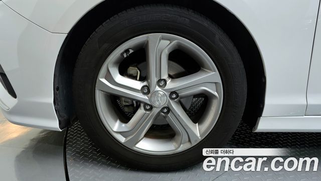 Hyundai Sonata 2017 thumb 6