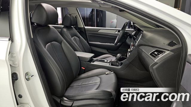 Hyundai Sonata 2017 thumb 11