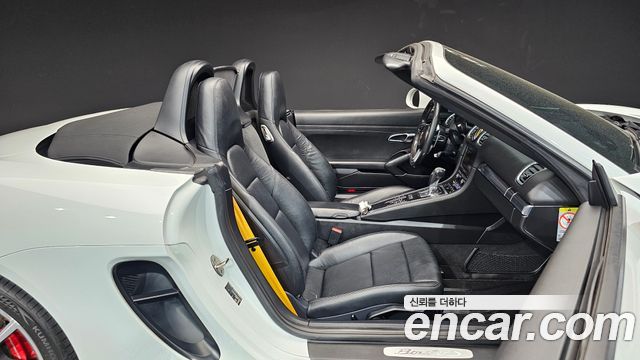 Porsche Boxster 2015 thumb 11