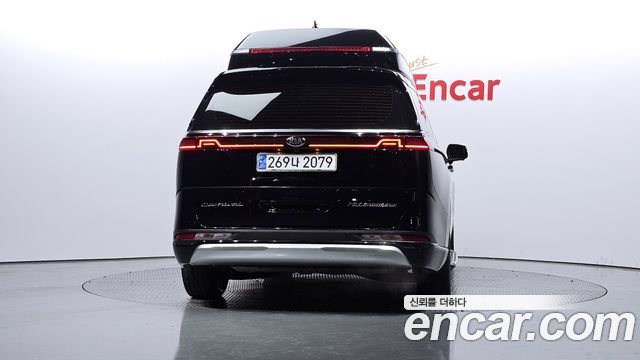 Kia Carnival 2021 thumb 5