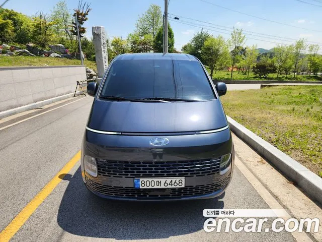 Hyundai Staria 2022 thumb 3
