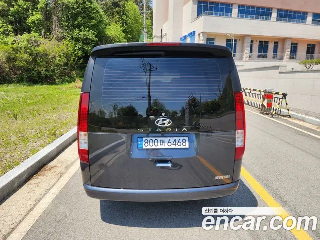 Hyundai Staria 2022 thumb 7