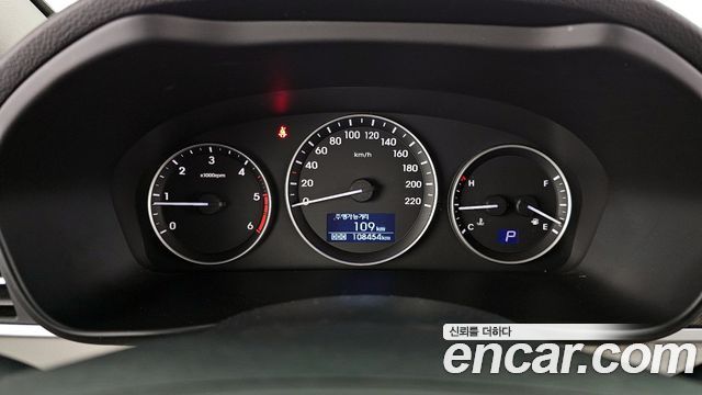 Hyundai Starex 2018 thumb 9