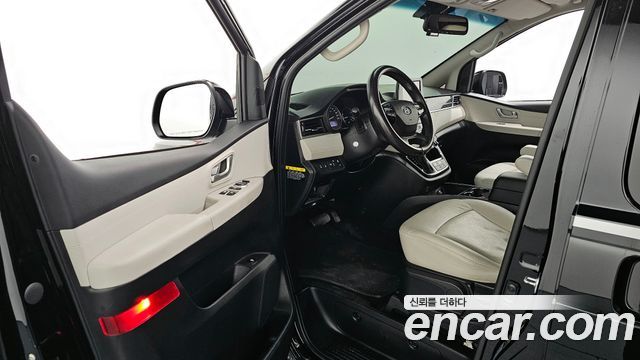 Hyundai Starex 2018 thumb 11