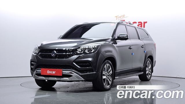 SsangYong Rexton 2019 thumb 2
