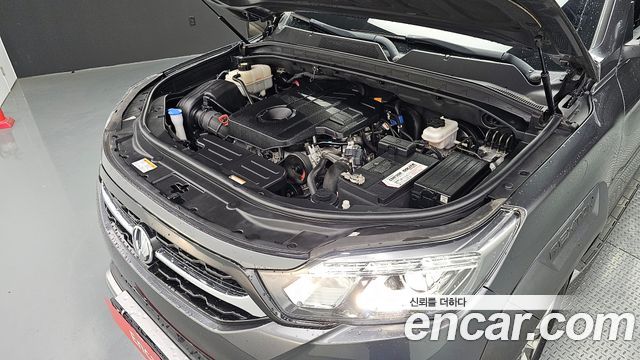 SsangYong Rexton 2019 thumb 6
