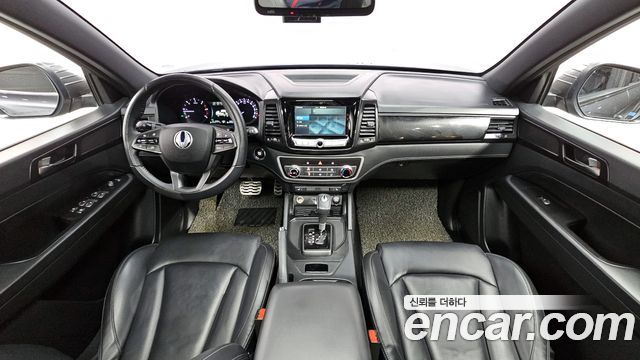 SsangYong Rexton 2019 thumb 7