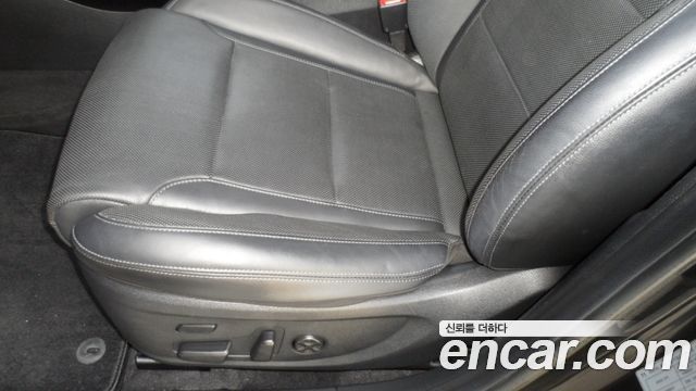 Hyundai Grandeur 2017 thumb 10