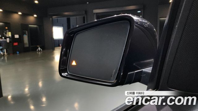 Mercedes-Benz GLE 2016 thumb 11