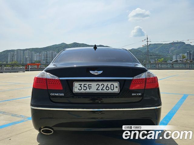 Hyundai Genesis 2011 thumb 8