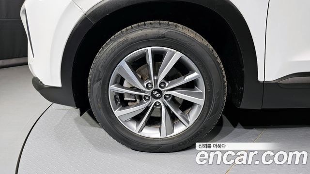 Hyundai Santa Fe 2018 thumb 6