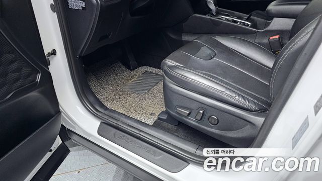 Hyundai Santa Fe 2018 thumb 11