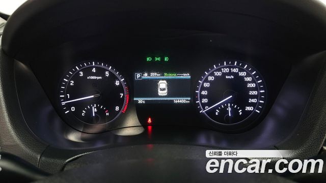 Genesis G80 2016 thumb 8