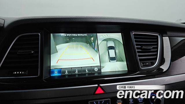 Genesis G80 2016 thumb 11