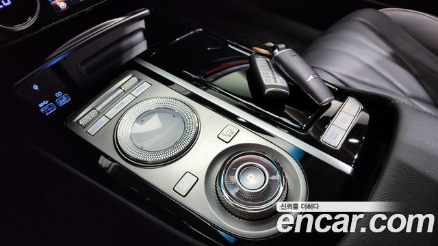 Genesis G80 2021 thumb 10