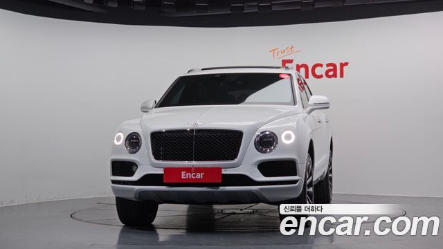 Bentley Bentayga 2019 thumb 4