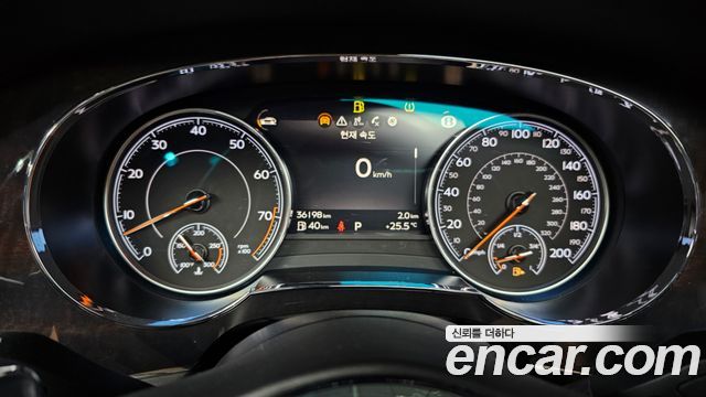 Bentley Bentayga 2019 thumb 9