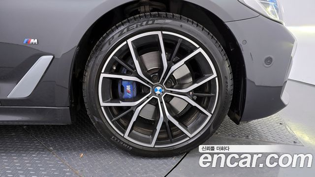 BMW 5 серии 2023 thumb 6