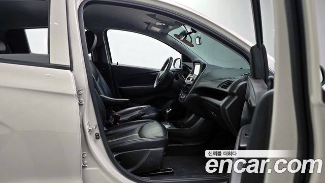 Chevrolet Spark 2019 thumb 11
