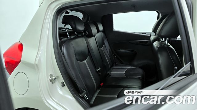 Chevrolet Spark 2019 thumb 12