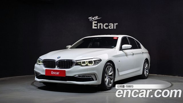 BMW 5 серии 2018 thumb 2