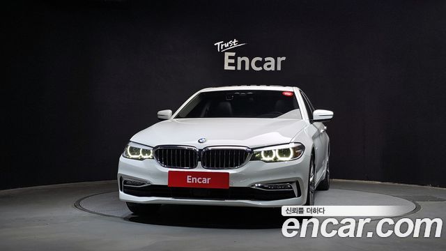 BMW 5 серии 2018 thumb 4