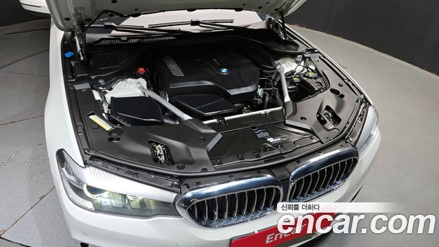 BMW 5 серии 2018 thumb 7