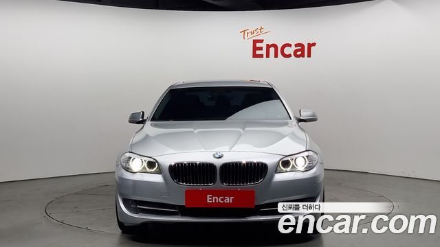 BMW 5 серии 2013 thumb 4