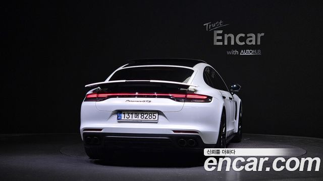 Porsche Panamera 2021 thumb 5