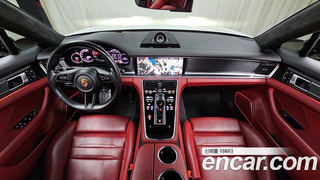 Porsche Panamera 2021 thumb 8