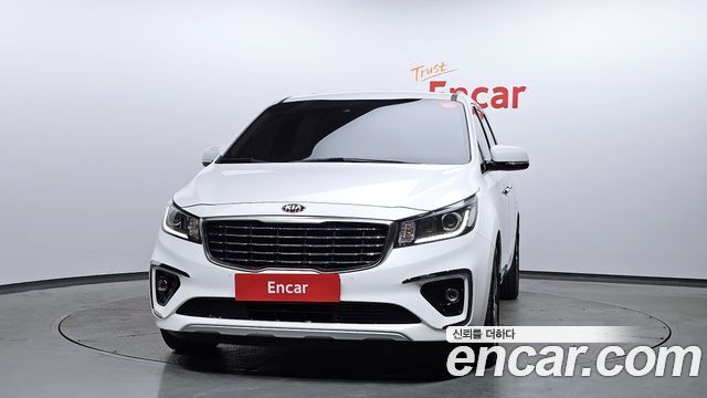 Kia Carnival 2019 thumb 4