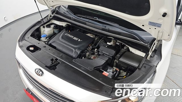 Kia Carnival 2017 thumb 7