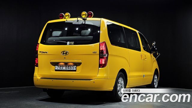 Hyundai Starex 2015 thumb 3